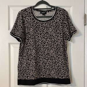 DKNY Leopard Striped Band Tee Tshirt